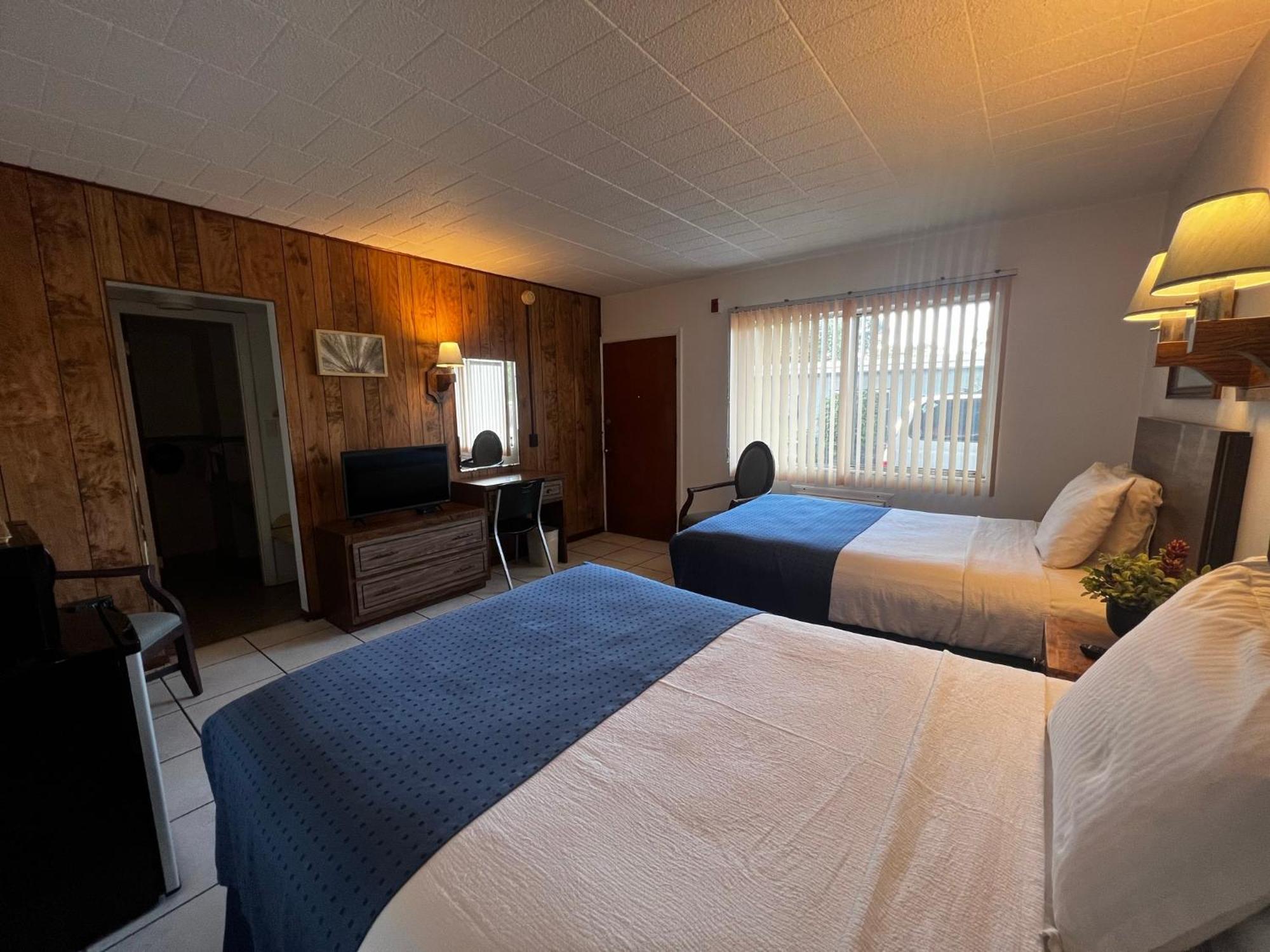 Nocturne Motel New Smyrna Beach Extérieur photo